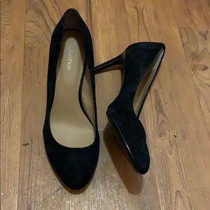 Calvin Klien black suede 3” heels size 8.5/9